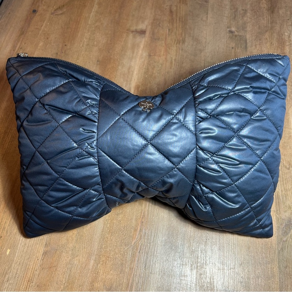 Kate Spade New York Quilted Bow Cutch or cosmetic bag,Navy, Soft and Lightweight